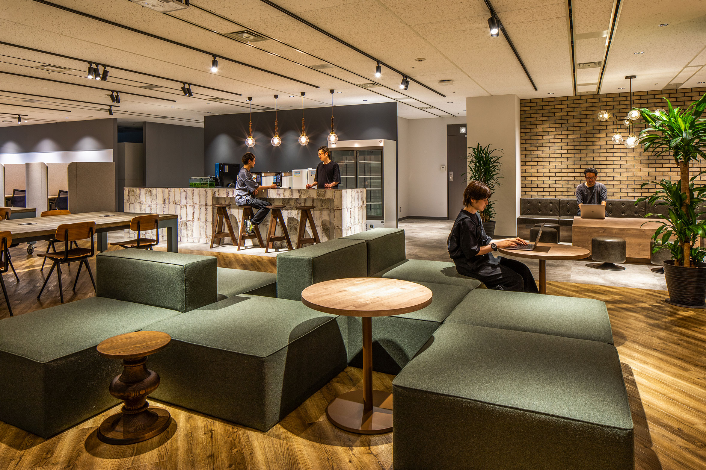 ラウンジスペース