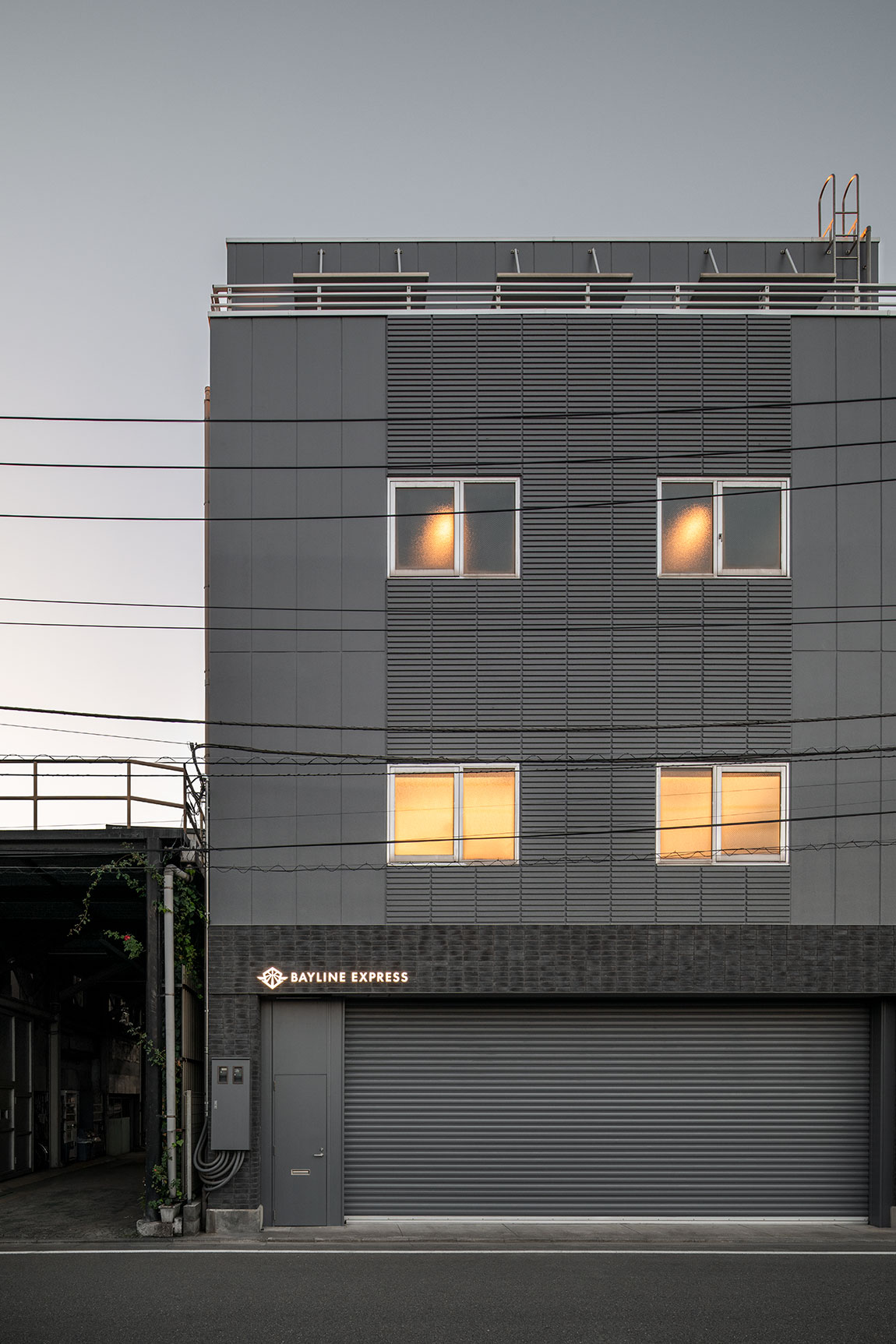 ベイラインエクスプレス様オフィス外観