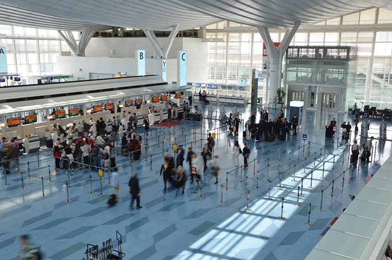 〈Report 06〉都市型空港にあふれる人と文化を結ぶデザイン